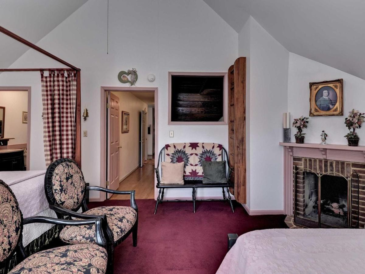 Aldrich House Bed & Breakfast Вільямсбург Екстер'єр фото